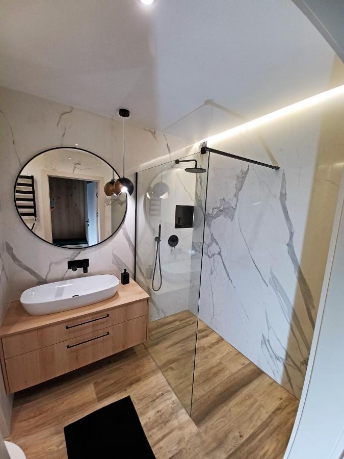 Kima Apartament Bażantów 29 Katowice Bagian luar foto